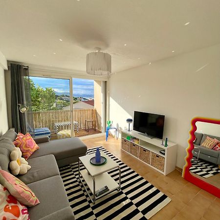 Superbe Duplex Refait A Neuf ! Apartment Hyeres Luaran gambar