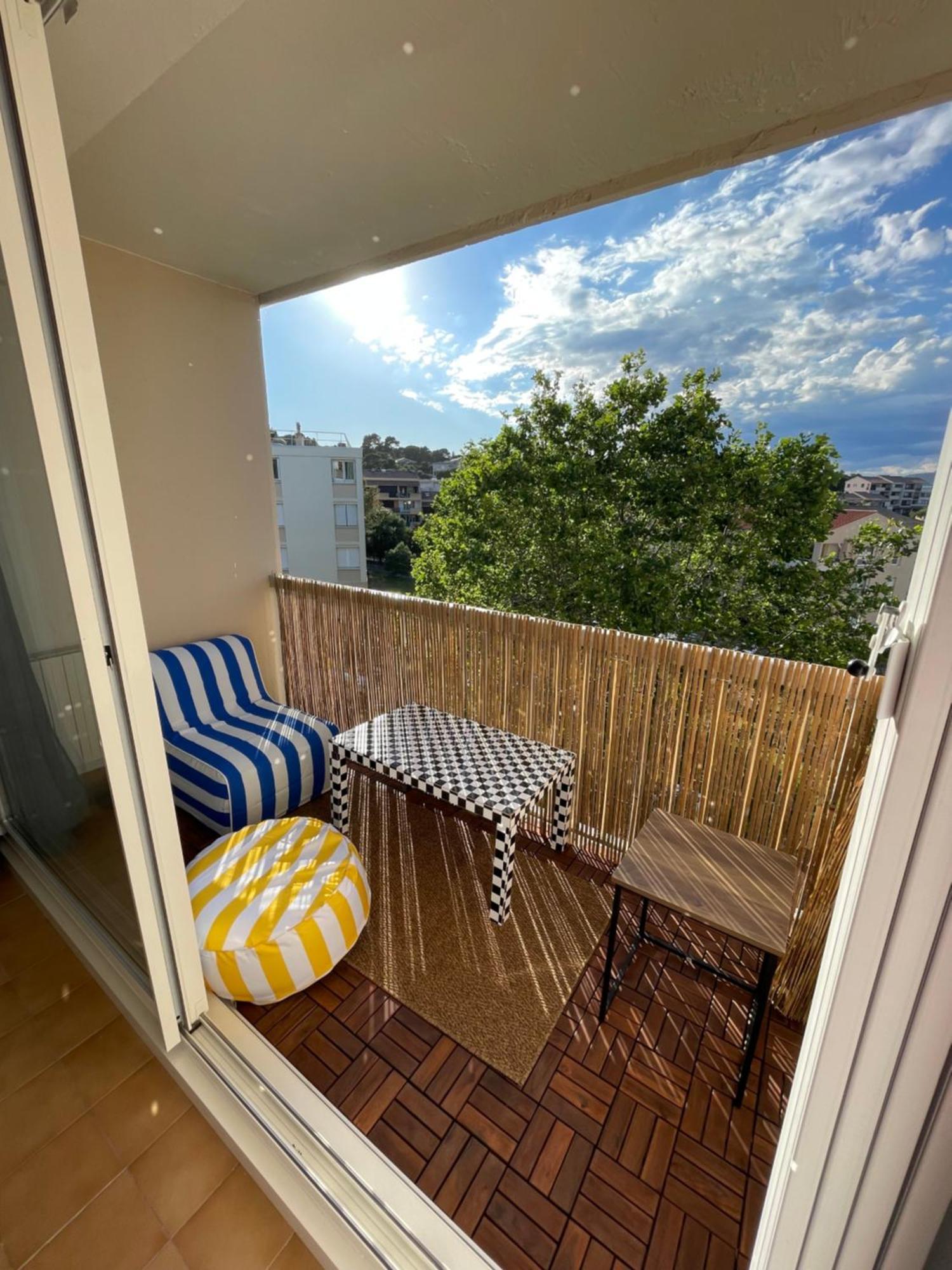 Superbe Duplex Refait A Neuf ! Apartment Hyeres Luaran gambar